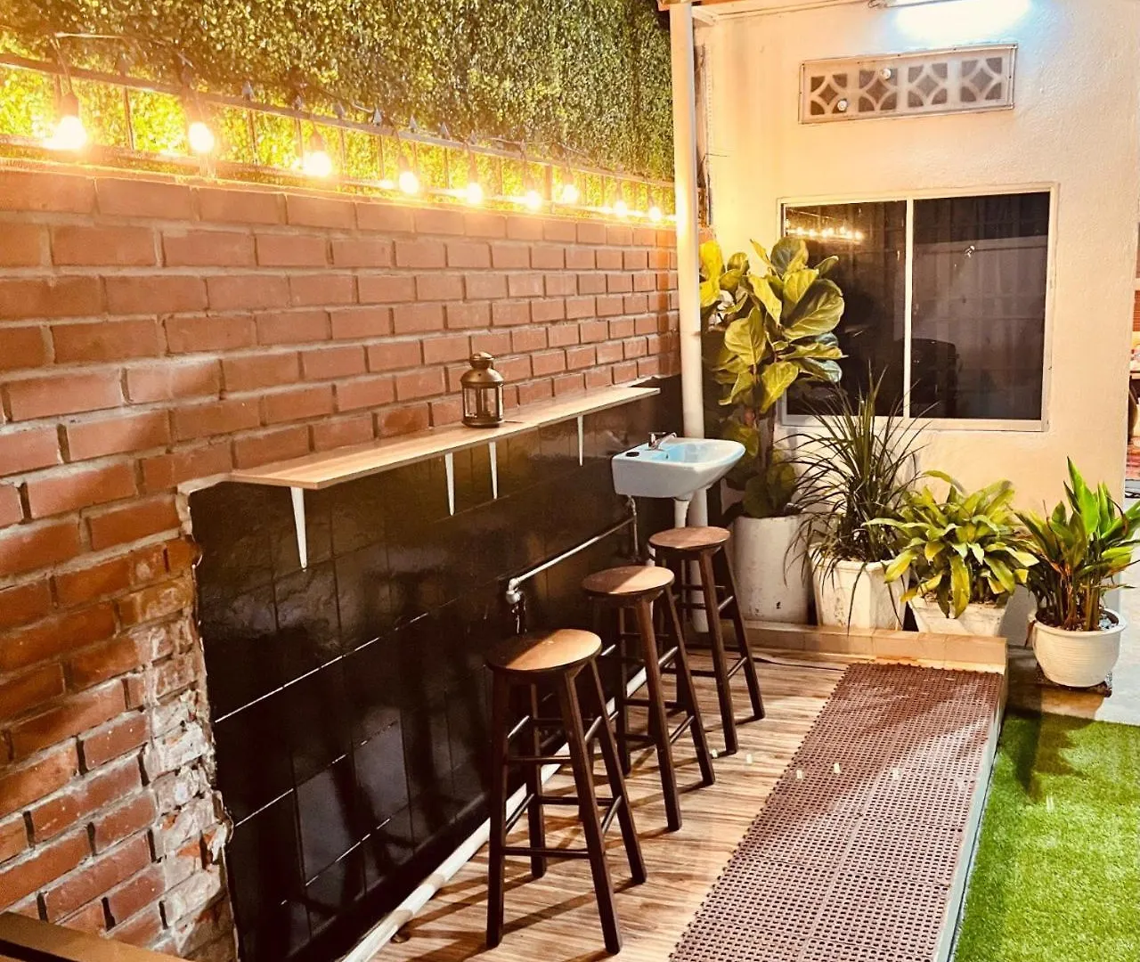 Botanical Retro-Cottage By Stayco - Riverview Pool , Bbq , Ps4 George Town Villa
