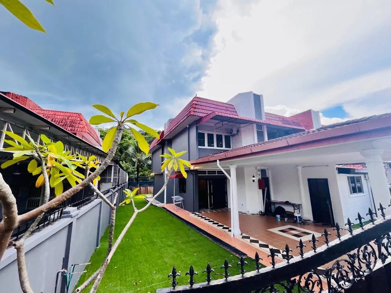 Villa Botanical Retro-Cottage By Stayco - Riverview Pool , Bbq , Ps4 George Town